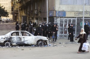 Egyptian riot police in Cairo, January 28, 2013. Photo credit: Jackq, Dreamstime.